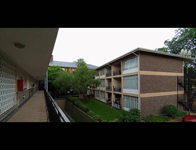 2 BEDROOM APARTMENT FOR SALE IN FERNDALE